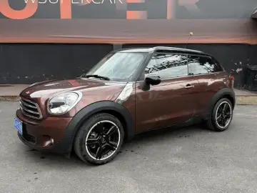 Mini Paceman