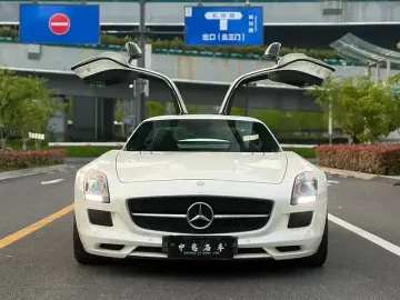 2011 Mercedes-Benz SLS AMG с пробегом 18 000 км