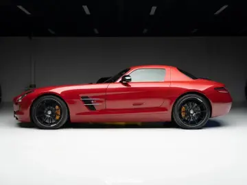 2011 Mercedes-Benz SLS AMG с пробегом 37 000 км