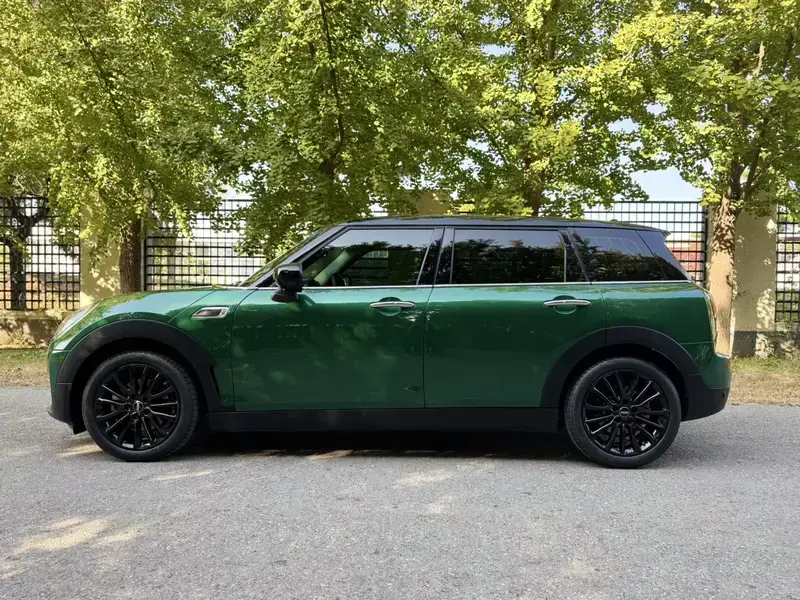 2023 Mini Clubman с пробегом 10 000 км