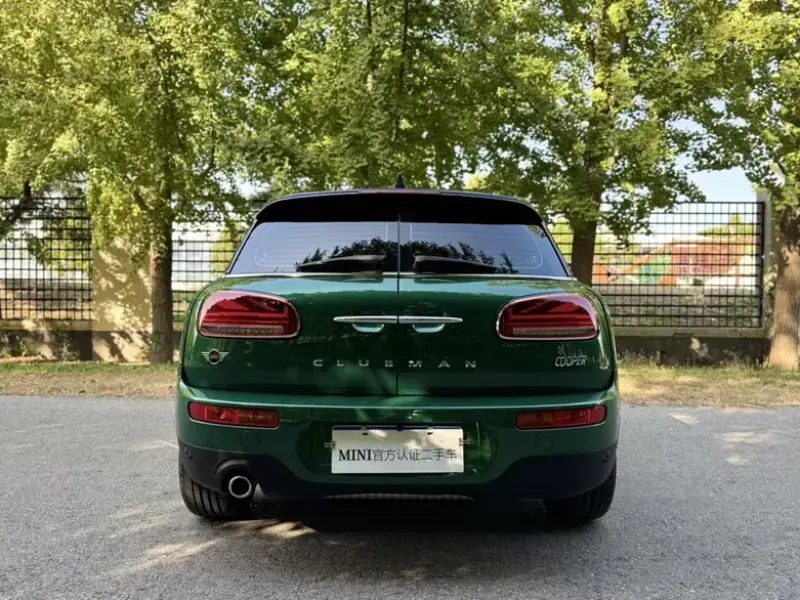 2023 Mini Clubman с пробегом 10 000 км