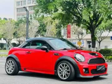 2012 Mini Coupe с пробегом 70 000 км