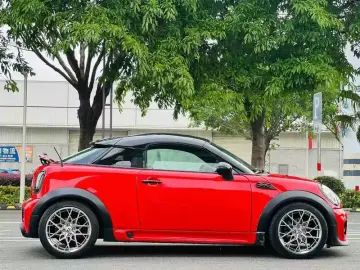 2012 Mini Coupe с пробегом 70 000 км