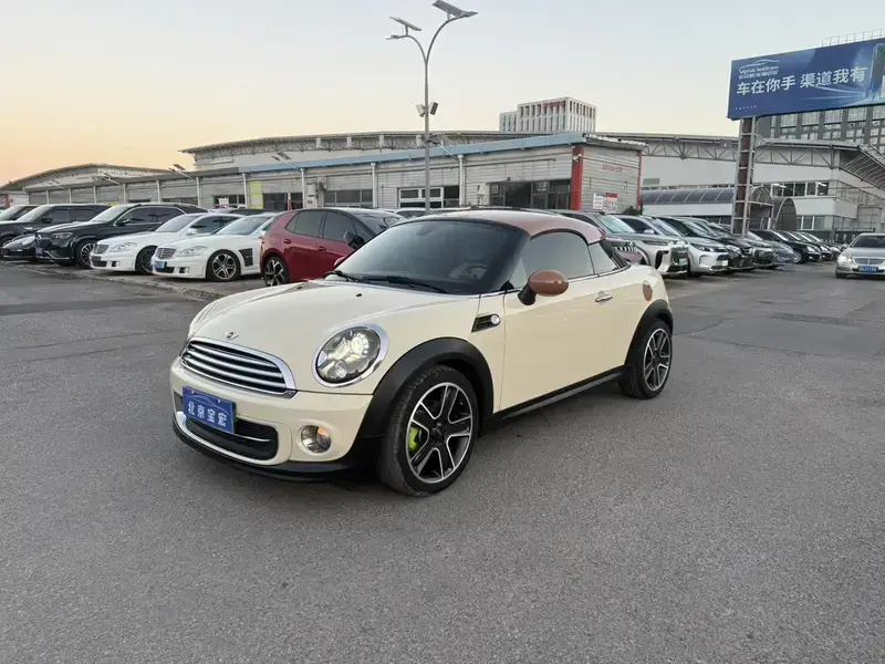 2012 Mini Coupe с пробегом 118 000 км