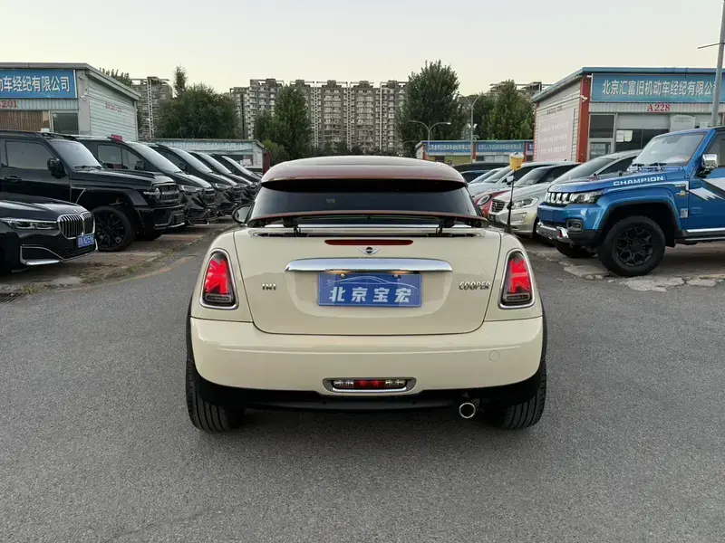 2012 Mini Coupe с пробегом 118 000 км