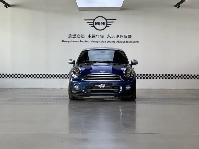 2012 Mini Coupe с пробегом 79 000 км