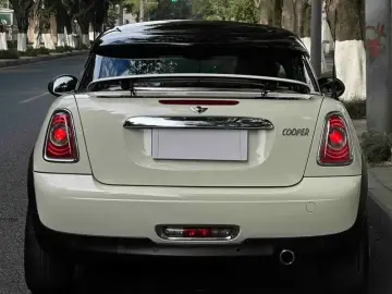 2012 Mini Coupe с пробегом 80 000 км