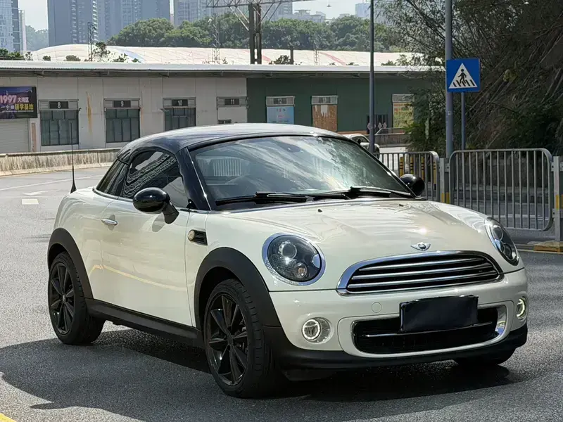 2012 Mini Coupe с пробегом 85 000 км