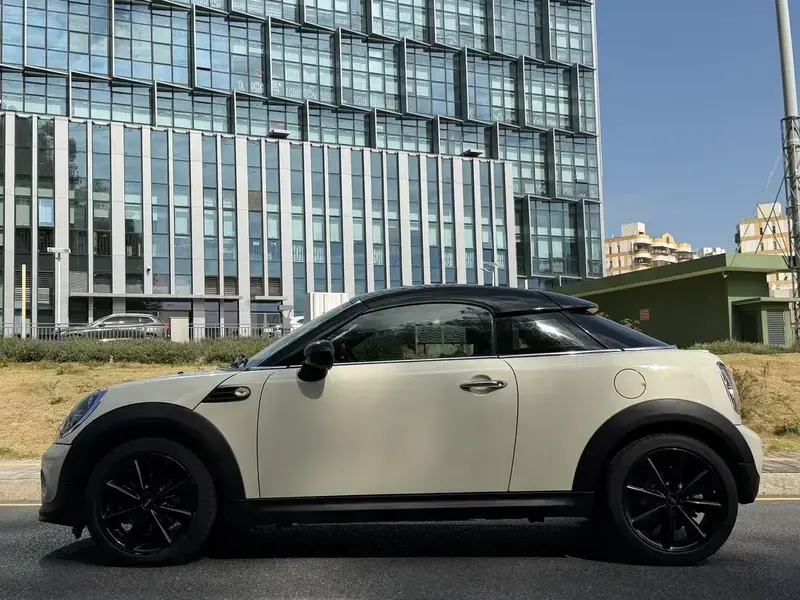 2012 Mini Coupe с пробегом 85 000 км