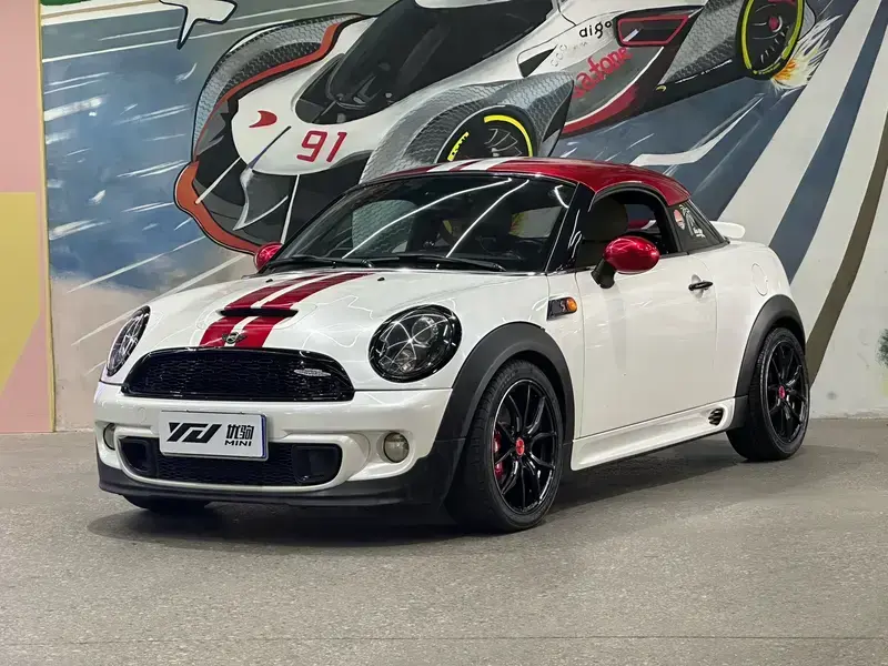 2012 Mini Coupe с пробегом 147 000 км