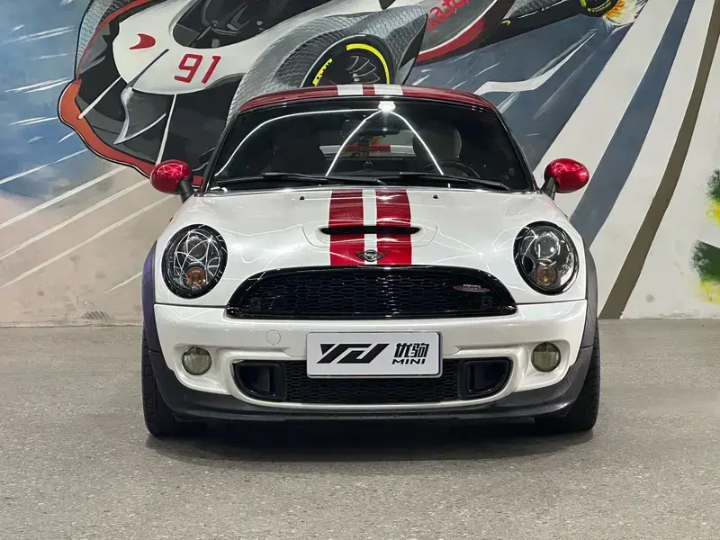 2012 Mini Coupe с пробегом 147 000 км