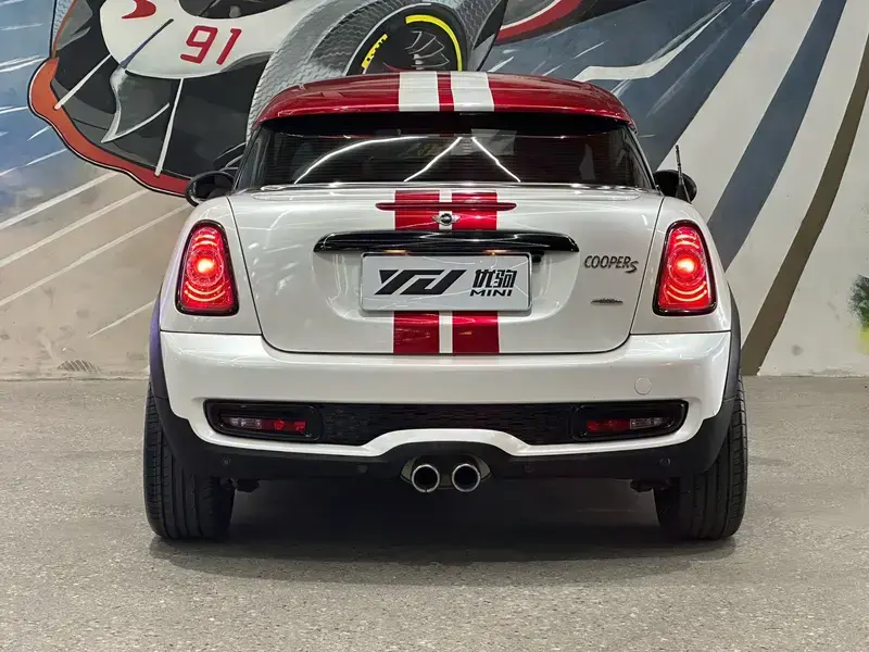 2012 Mini Coupe с пробегом 147 000 км