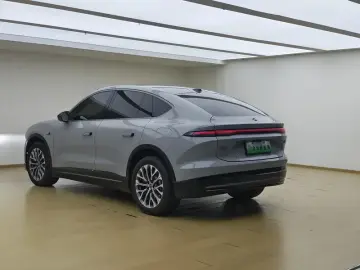 2025 Nio EC6 с пробегом 10 200 км