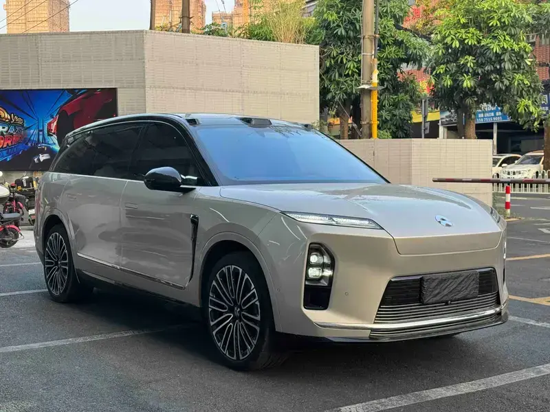 2026 Nio ES8 с пробегом 6 000 км