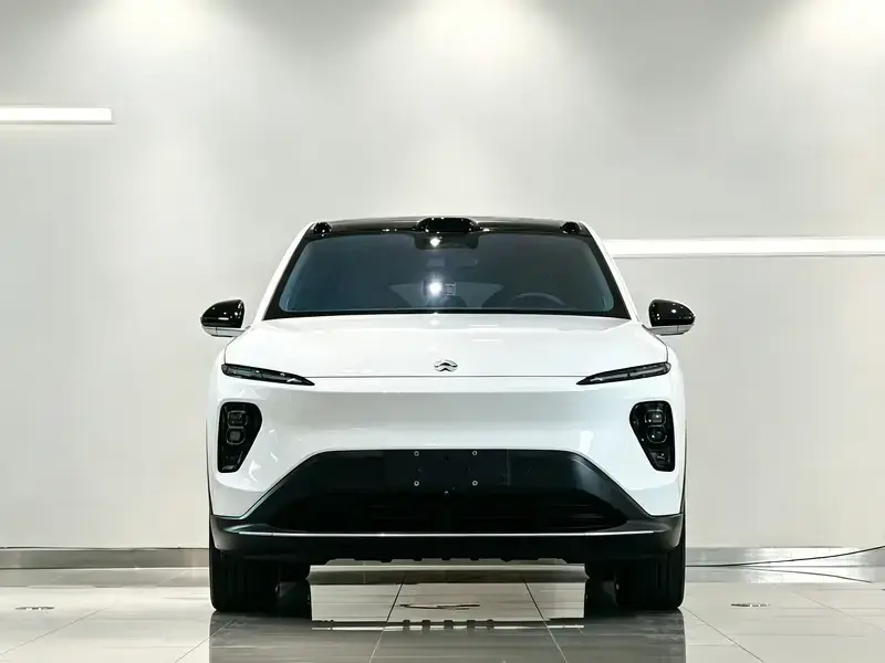 2023 Nio EC7 с пробегом 41 500 км