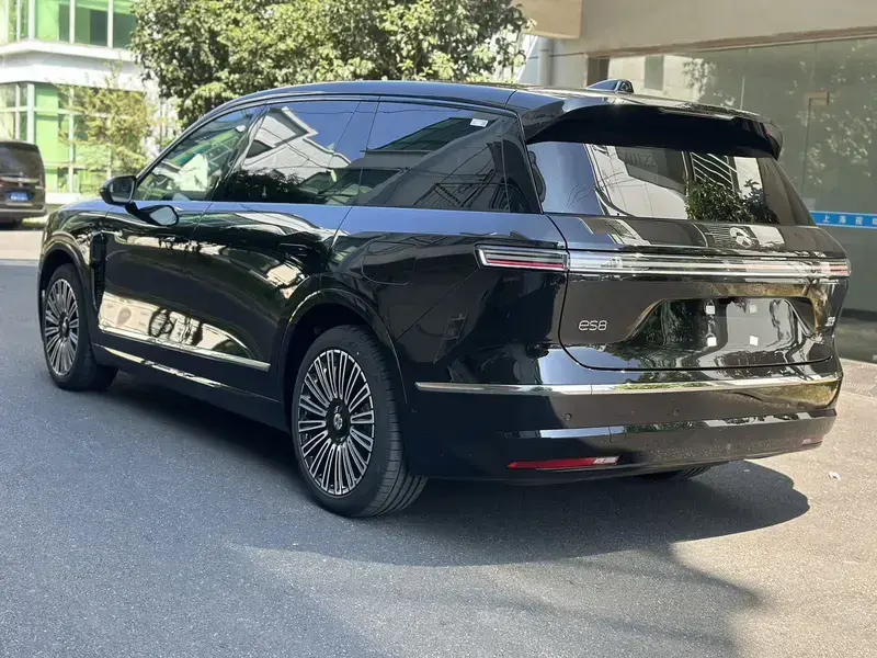 2026 Nio ES8 с пробегом 200 км