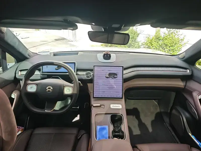 2023 Nio EC7 с пробегом 34 700 км