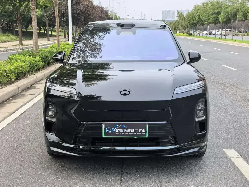 2026 Nio ES8 с пробегом 800 км