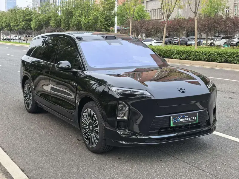 2026 Nio ES8 с пробегом 800 км