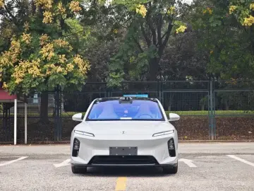 2025 Nio ET5 с пробегом 13 000 км