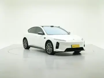 2025 Nio ET5 с пробегом 16 500 км