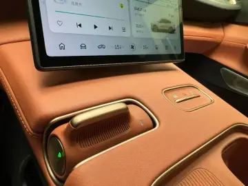 2023 Nio EC7 с пробегом 64 000 км