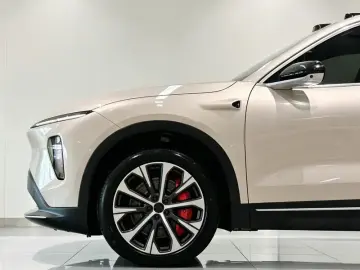 2023 Nio EC7 с пробегом 31 500 км