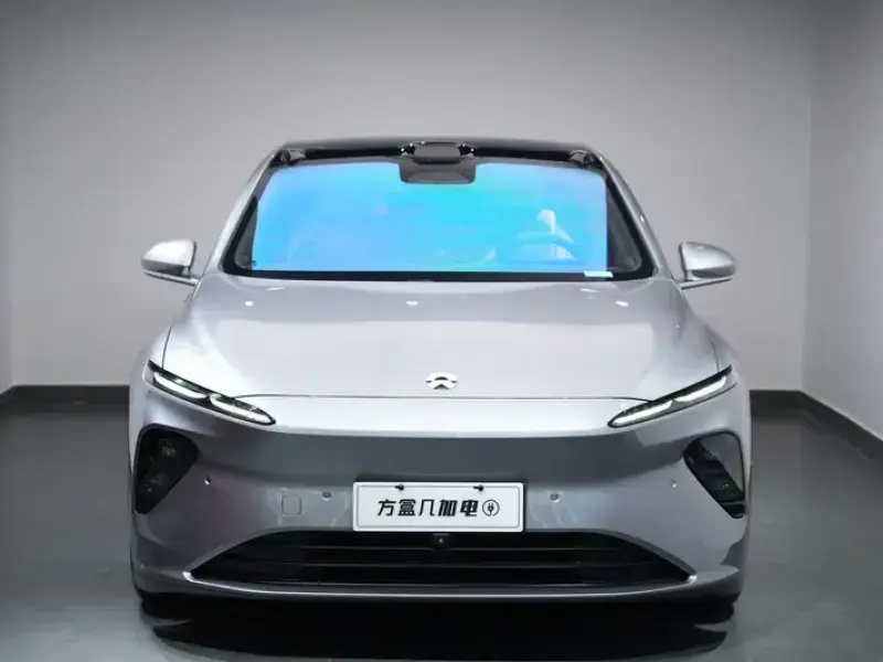 2024 Nio ET7 с пробегом 25 000 км