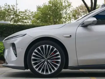 2021 Nio ET7 с пробегом 172 000 км
