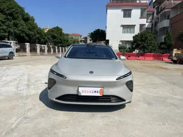 2024 Nio ET7 с пробегом 45 000 км