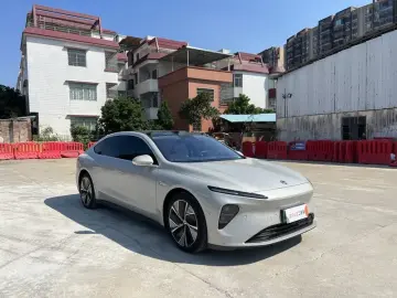 2024 Nio ET7 с пробегом 45 000 км