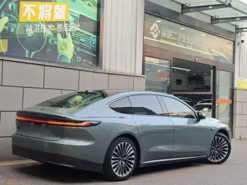 2023 Nio ET7 с пробегом 81 000 км