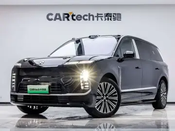 Nio ES9