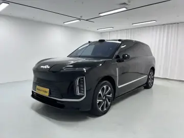 Nio ES9