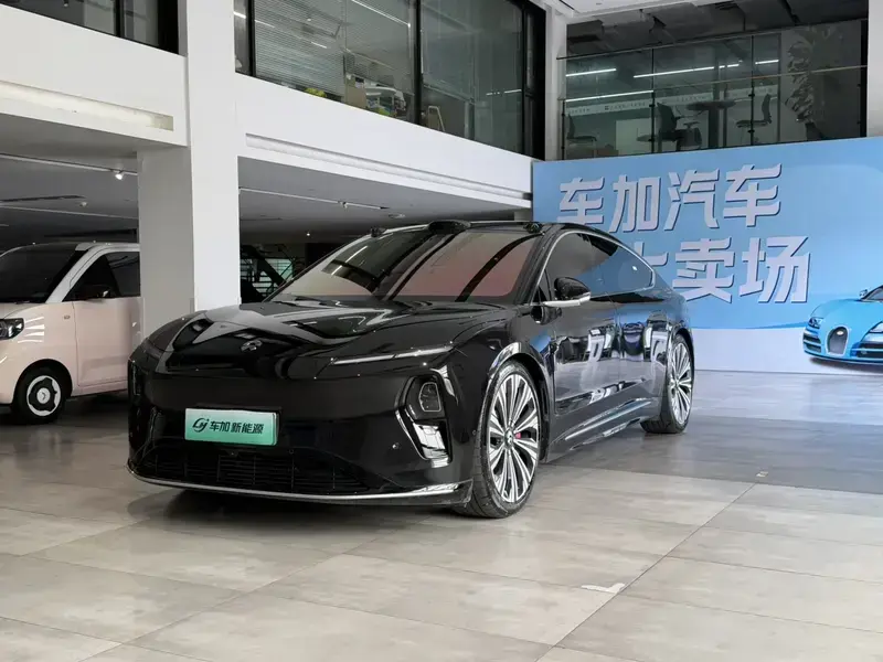2025 Nio ET9 с пробегом 39 700 км