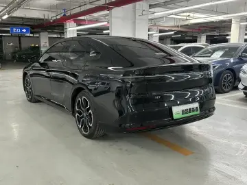 2025 Nissan N7 с пробегом 28 000 км