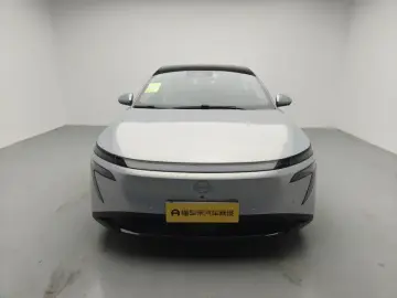 2025 Nissan N7 с пробегом 100 км