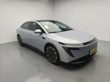 2025 Nissan N7 с пробегом 100 км