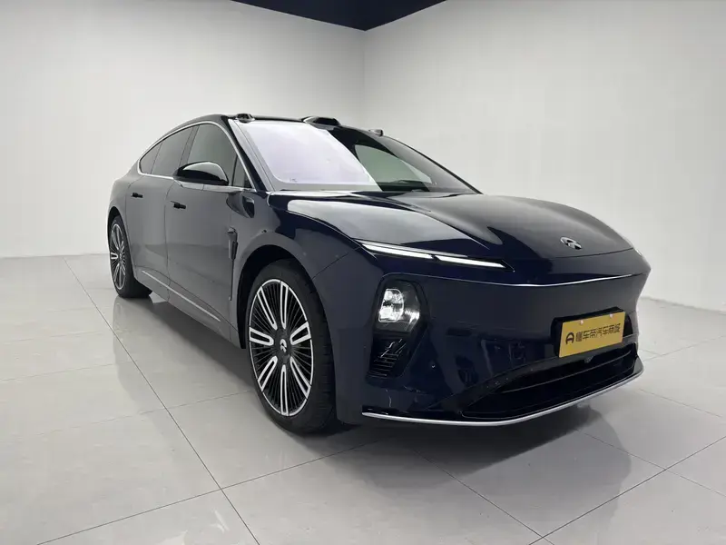 2025 Nio ET9 с пробегом 1 100 км