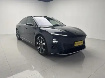 2025 Nio ET9 с пробегом 56 300 км