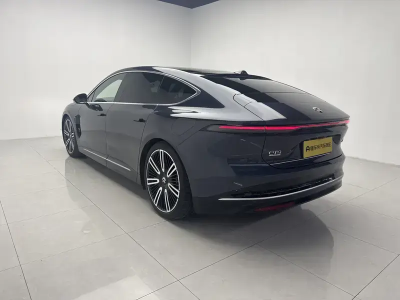 2025 Nio ET9 с пробегом 56 300 км