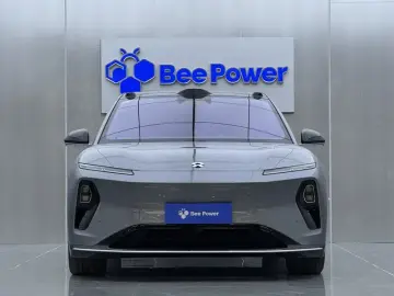 2025 Nio ET9 с пробегом 41 100 км