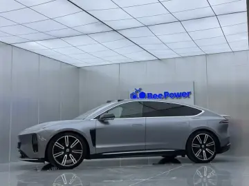 2025 Nio ET9 с пробегом 41 100 км
