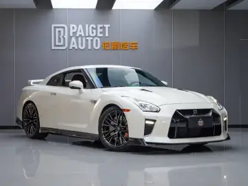 2023 Nissan GT-R с пробегом 9 000 км