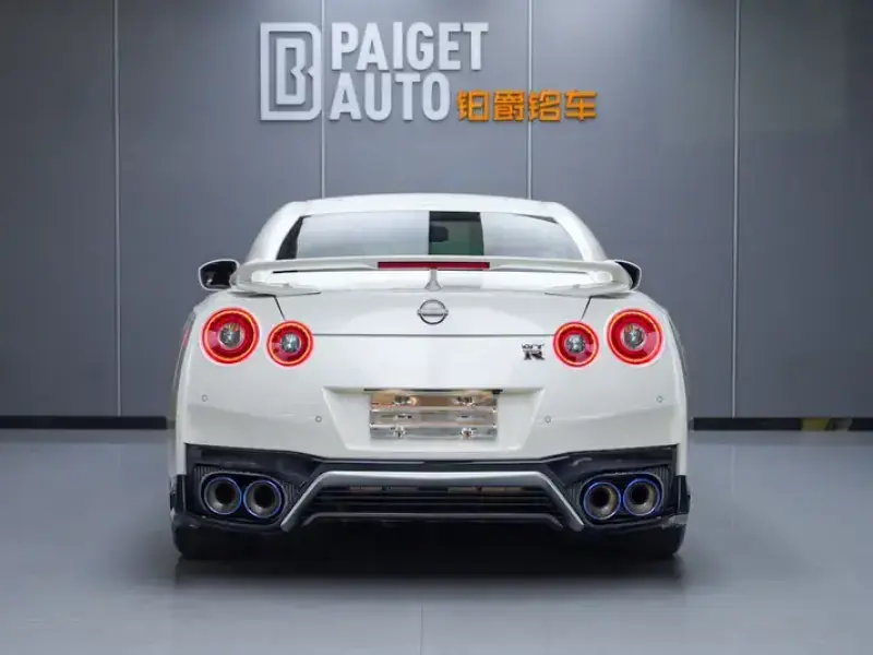 2023 Nissan GT-R с пробегом 9 000 км