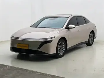 Nissan N6
