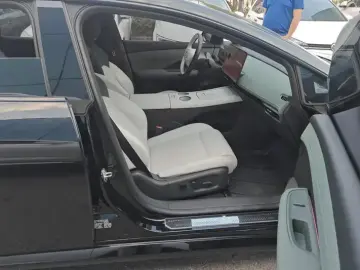2025 Nissan N7 с пробегом 17 000 км