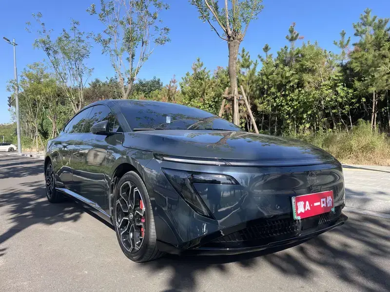 2025 Nissan N7 с пробегом 35 000 км