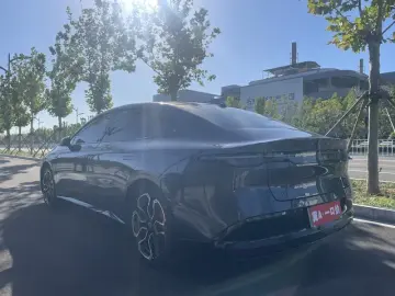 2025 Nissan N7 с пробегом 35 000 км