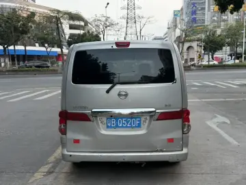 2013 Nissan NV200 с пробегом 200 000 км